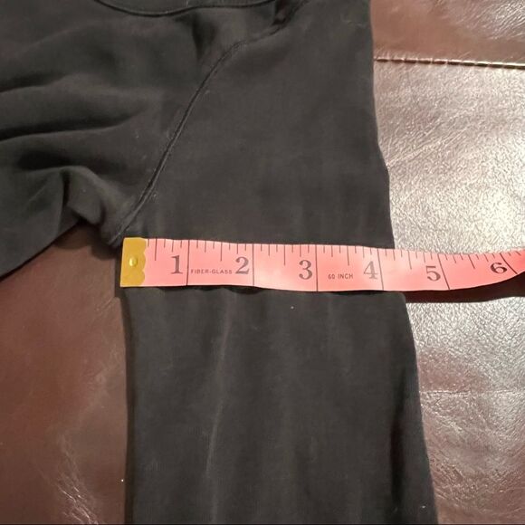 Burberry Black Women's Top with Nova Check Cuffs Size Small - Picture 9 of 9